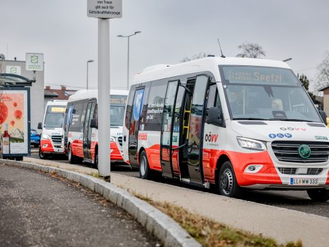 OÖVV Stadtbus-Flotte „Mein Spetzi“